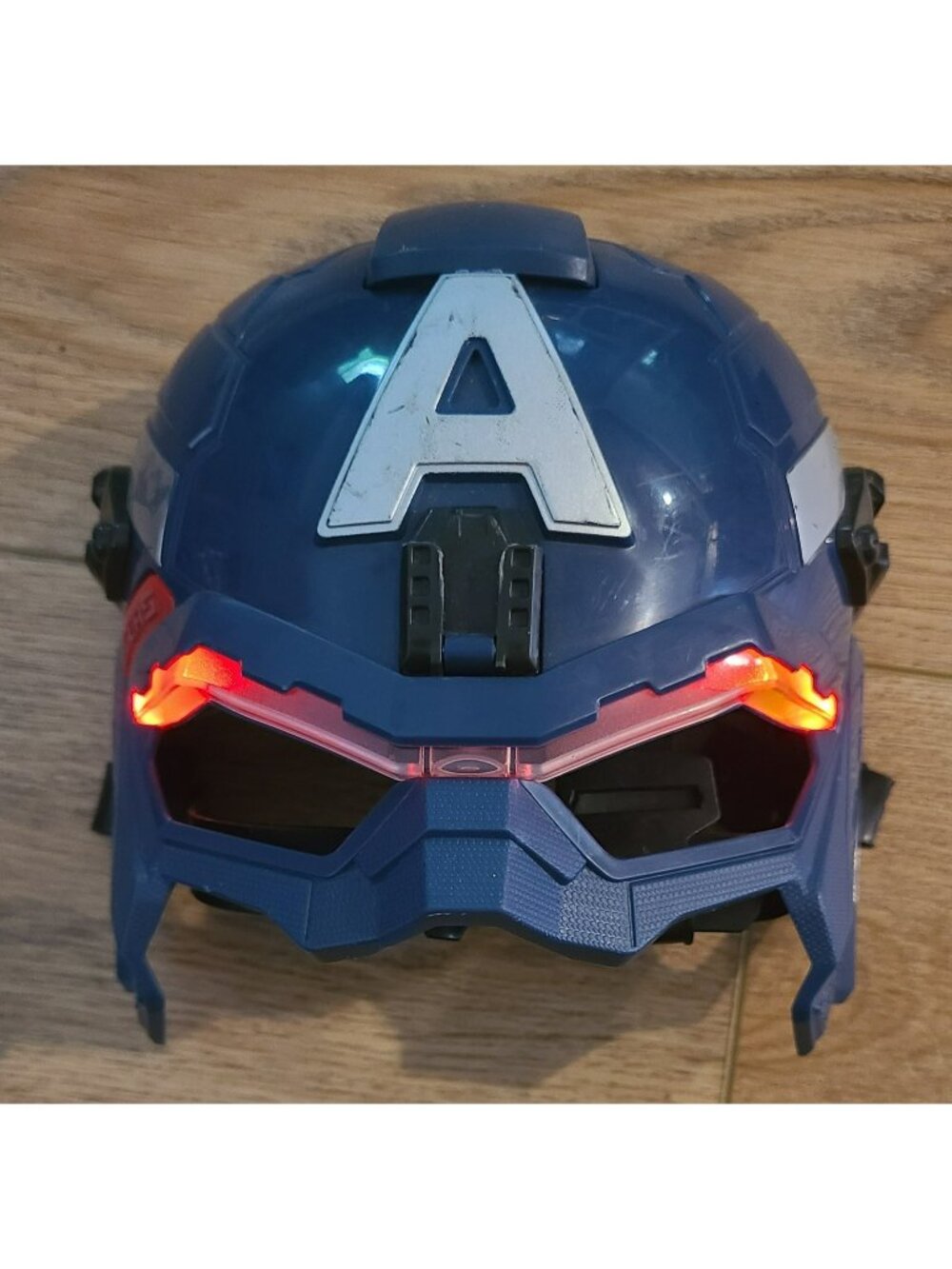 Captain America: The Winter Soldier Super Soldier Battle Helmet